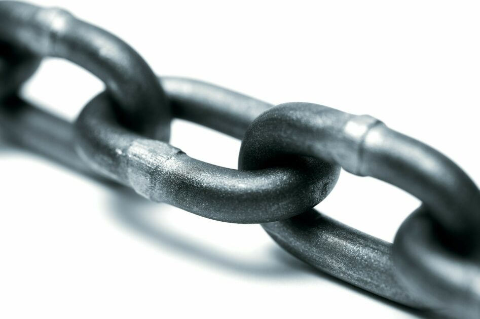 What Is A Chain and Why Does It Matter? - Thomas Flavell & Sons